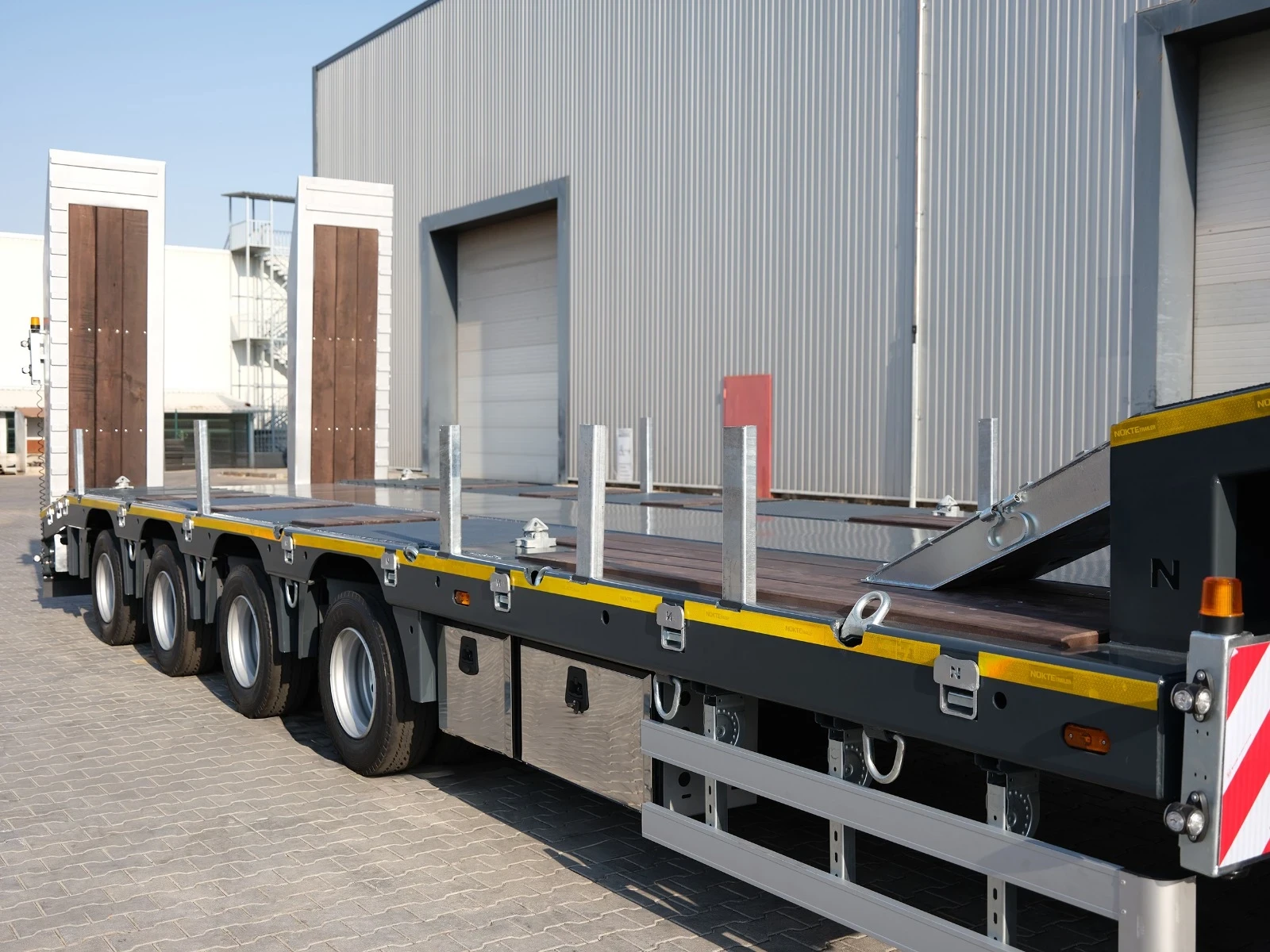   3 , 4  5  | Mobile.bg   4