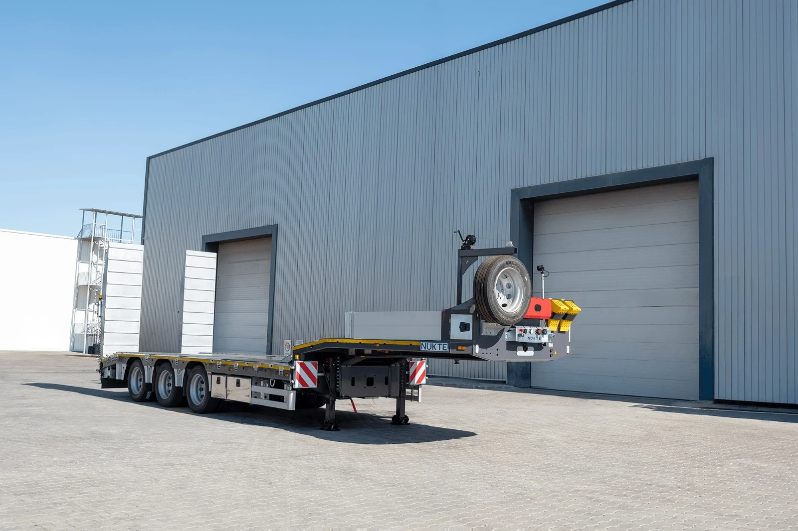   3 , 4  5  | Mobile.bg   12