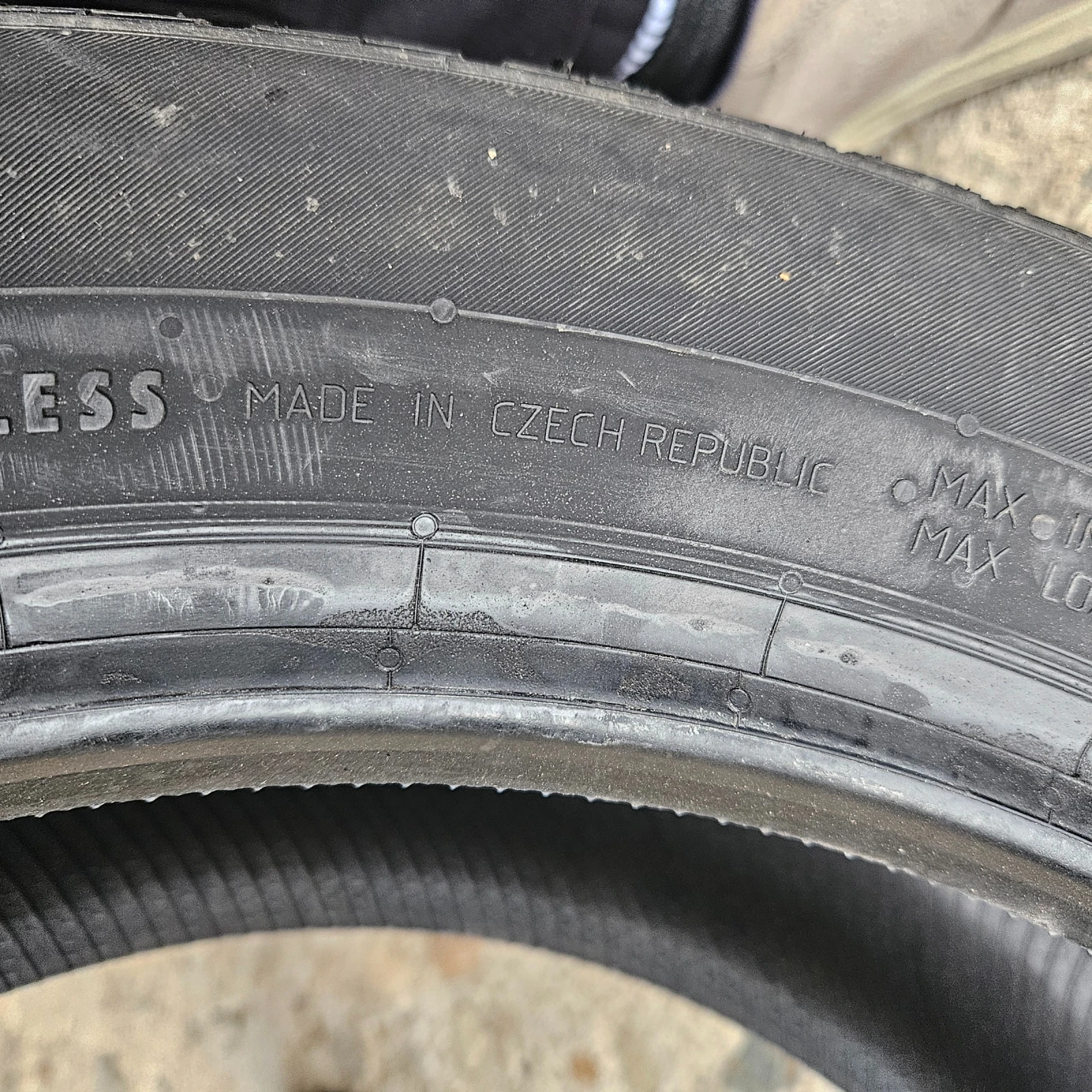  215/55R17 | Mobile.bg   11