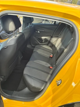 Peugeot 208, снимка 12