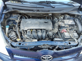 Toyota Corolla verso 1.8 VVT-I, снимка 11 - Автомобили и джипове - 44071267