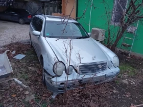 Mercedes-Benz E 240 - 800 € / 1564.66 лв. - 92994591 8
