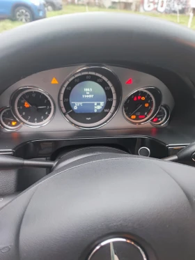 Mercedes-Benz E 350 AMG 115000km!, снимка 6