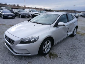 Volvo V40 2.0 d - 5500 € / 10757.07 лв. - 85948842 3