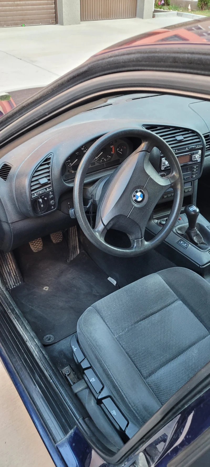 BMW 316 Bmw 316i , снимка 3 - Автомобили и джипове - 48005878