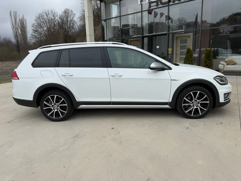 VW Alltrack GOLF 7.5 Дистроник/Камера/Подгрев/Лед Фарове, снимка 7 - Автомобили и джипове - 49465284