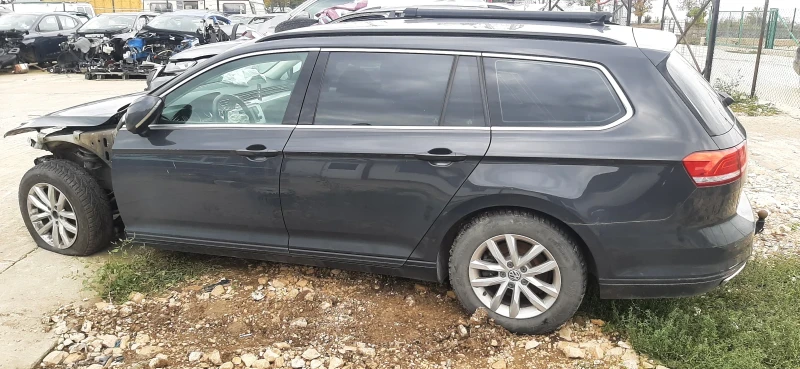 VW Passat 2.0 tdi, снимка 2 - Автомобили и джипове - 52079392