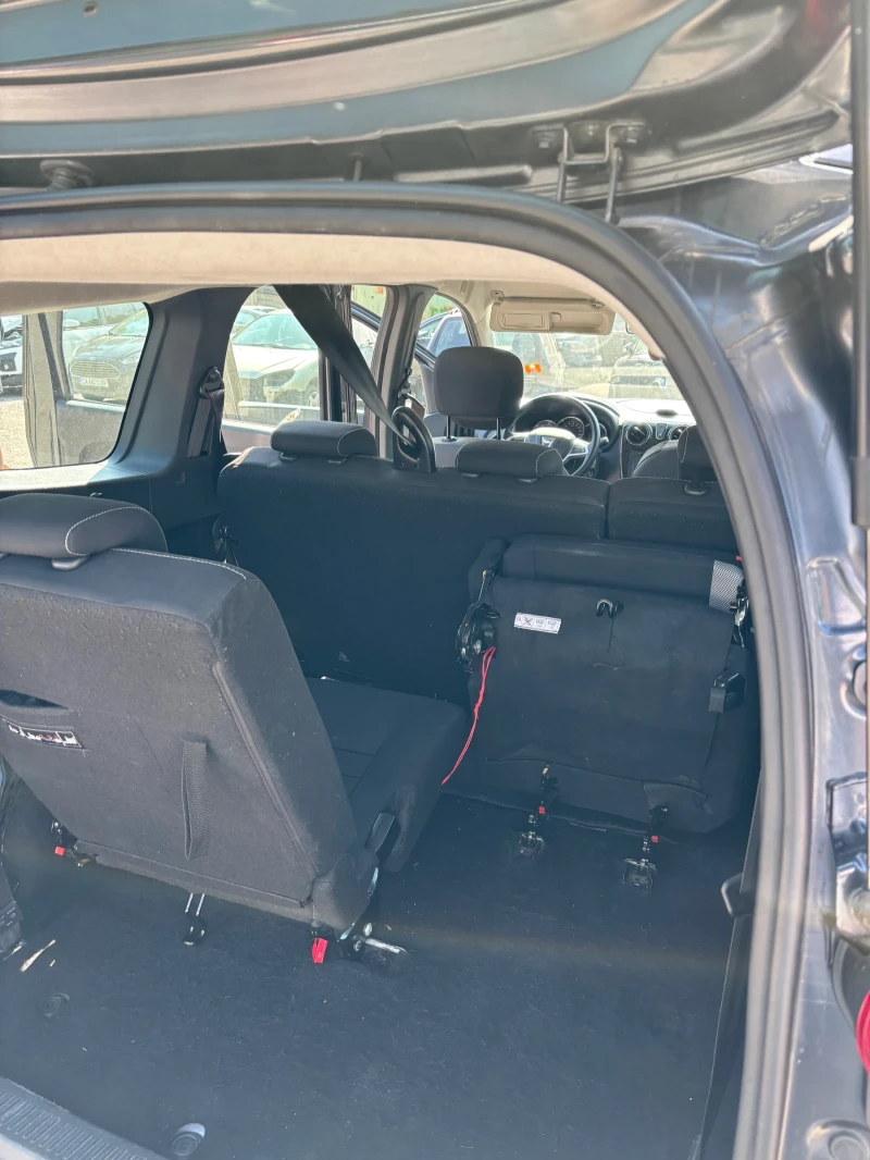 Dacia Lodgy Stepway 1.5 DCI, снимка 6 - Автомобили и джипове - 52559233