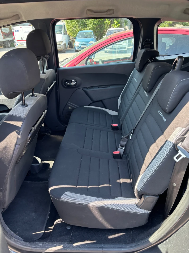 Dacia Lodgy Stepway 1.5 DCI, снимка 8 - Автомобили и джипове - 52559233