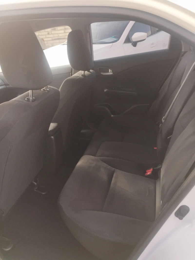 Honda Civic 2.2 dizel , снимка 7 - Автомобили и джипове - 52523396