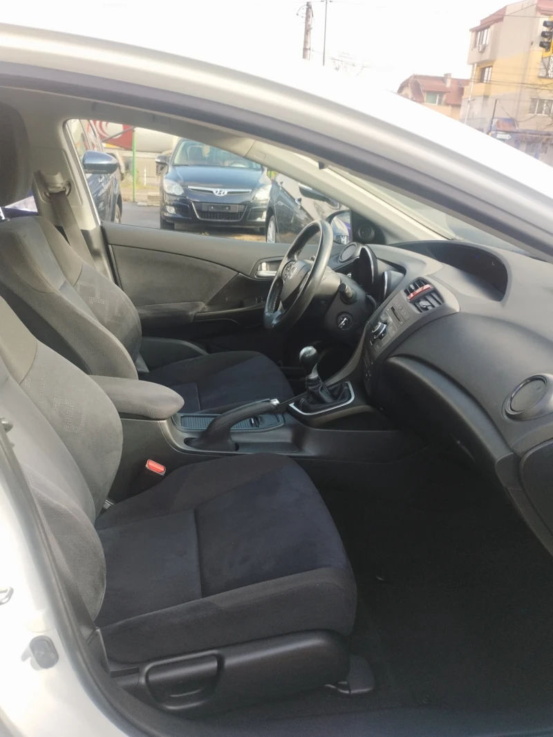 Honda Civic 2.2 dizel , снимка 15 - Автомобили и джипове - 52523396
