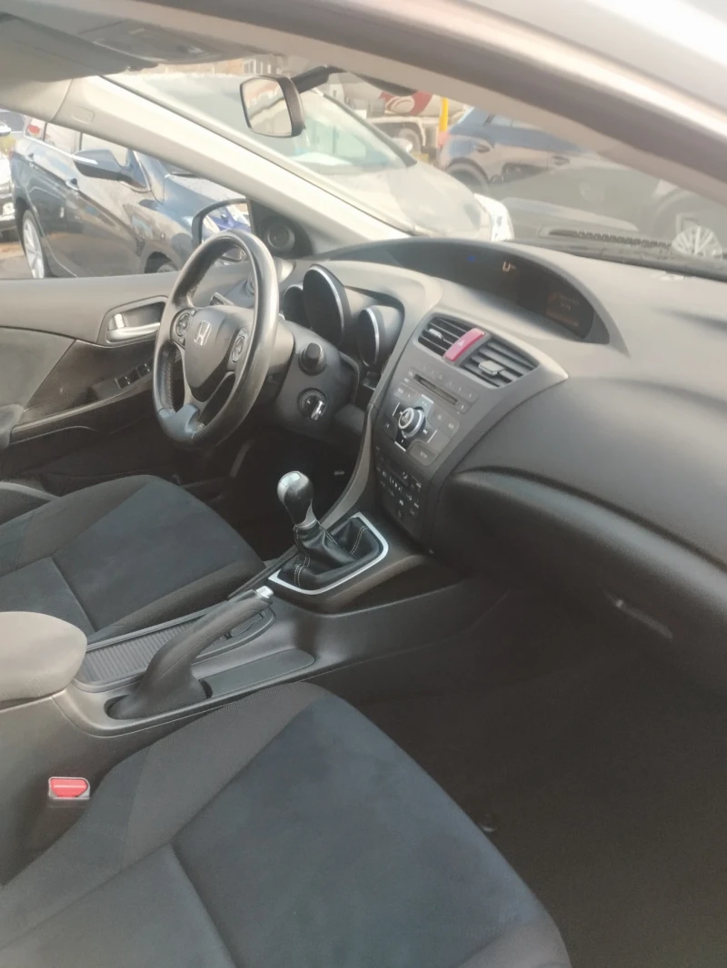 Honda Civic 2.2 dizel , снимка 14 - Автомобили и джипове - 52523396