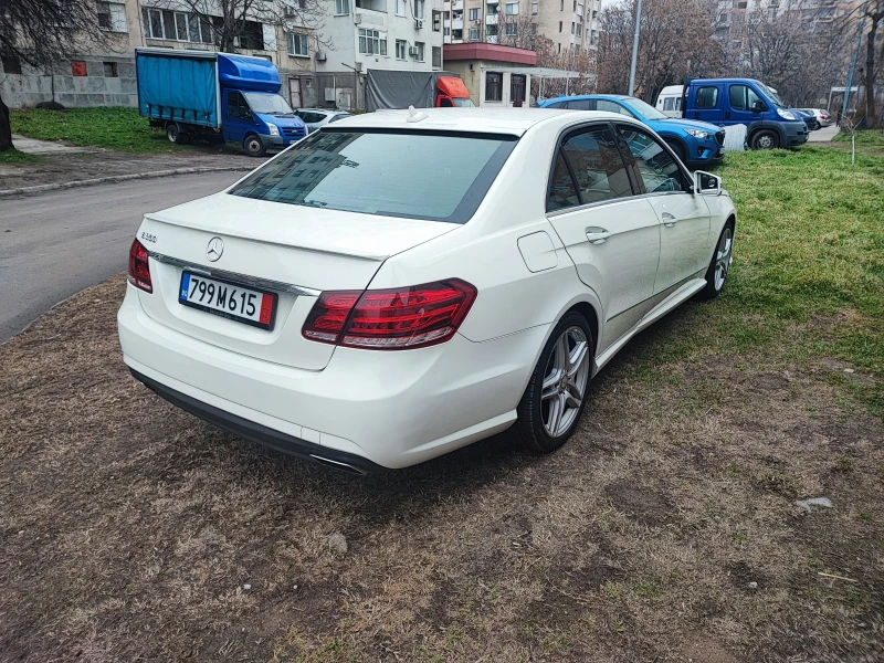 Mercedes-Benz E 350 AMG 115000km!, снимка 5 - Автомобили и джипове - 53299664