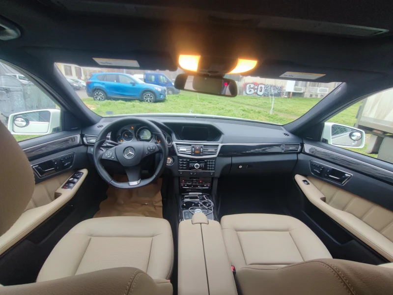 Mercedes-Benz E 350 AMG 115000km!, снимка 7 - Автомобили и джипове - 53299664