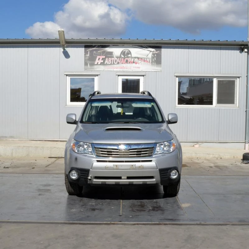 Subaru Forester 2.0 D AWD, снимка 1 - Автомобили и джипове - 30332960