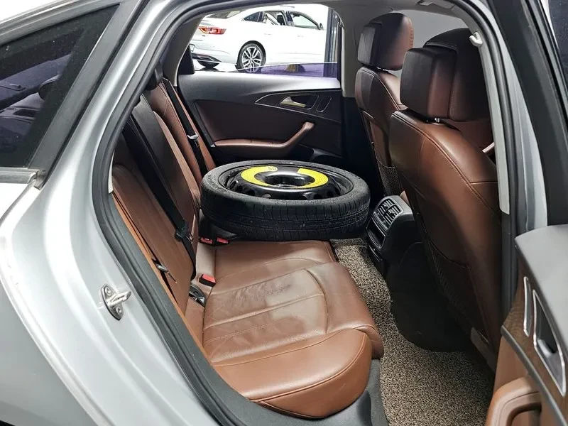 Audi A6, снимка 11 - Автомобили и джипове - 52605273