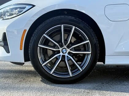 BMW 330 e xDrive Hybrid Plug-in AWD, снимка 4 - Автомобили и джипове - 54557966
