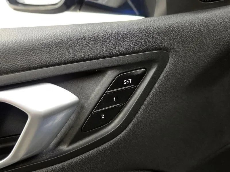 BMW 118 D Sports, снимка 16 - Автомобили и джипове - 56162243