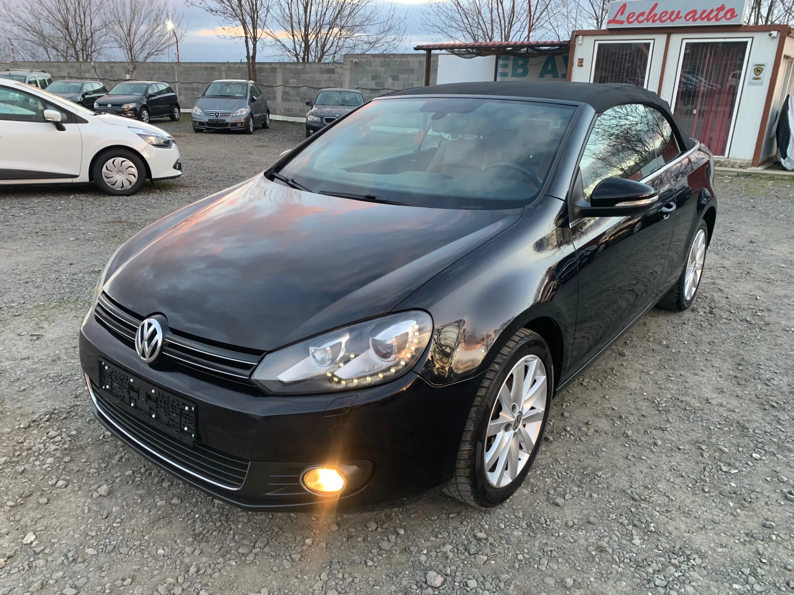 VW Golf VI Restyling Cabriolet  1.6TDi 105кEURO 5B ЛИЗИНГ, снимка 1