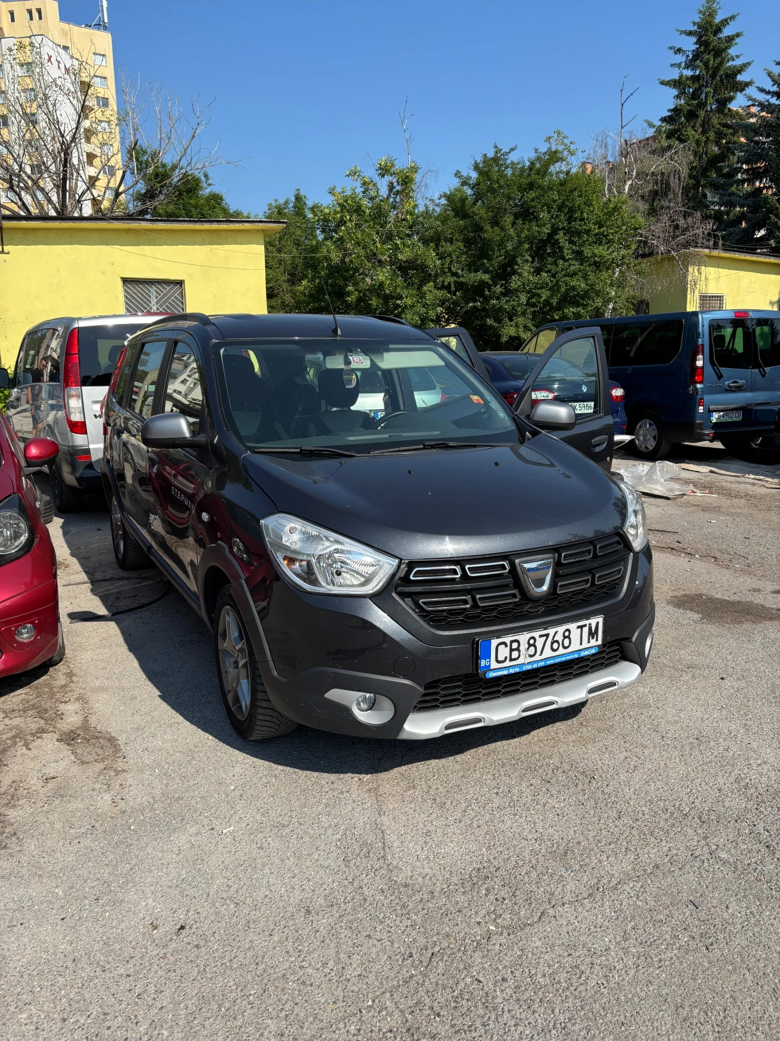 Dacia Lodgy Stepway 1.5 DCI, снимка 1