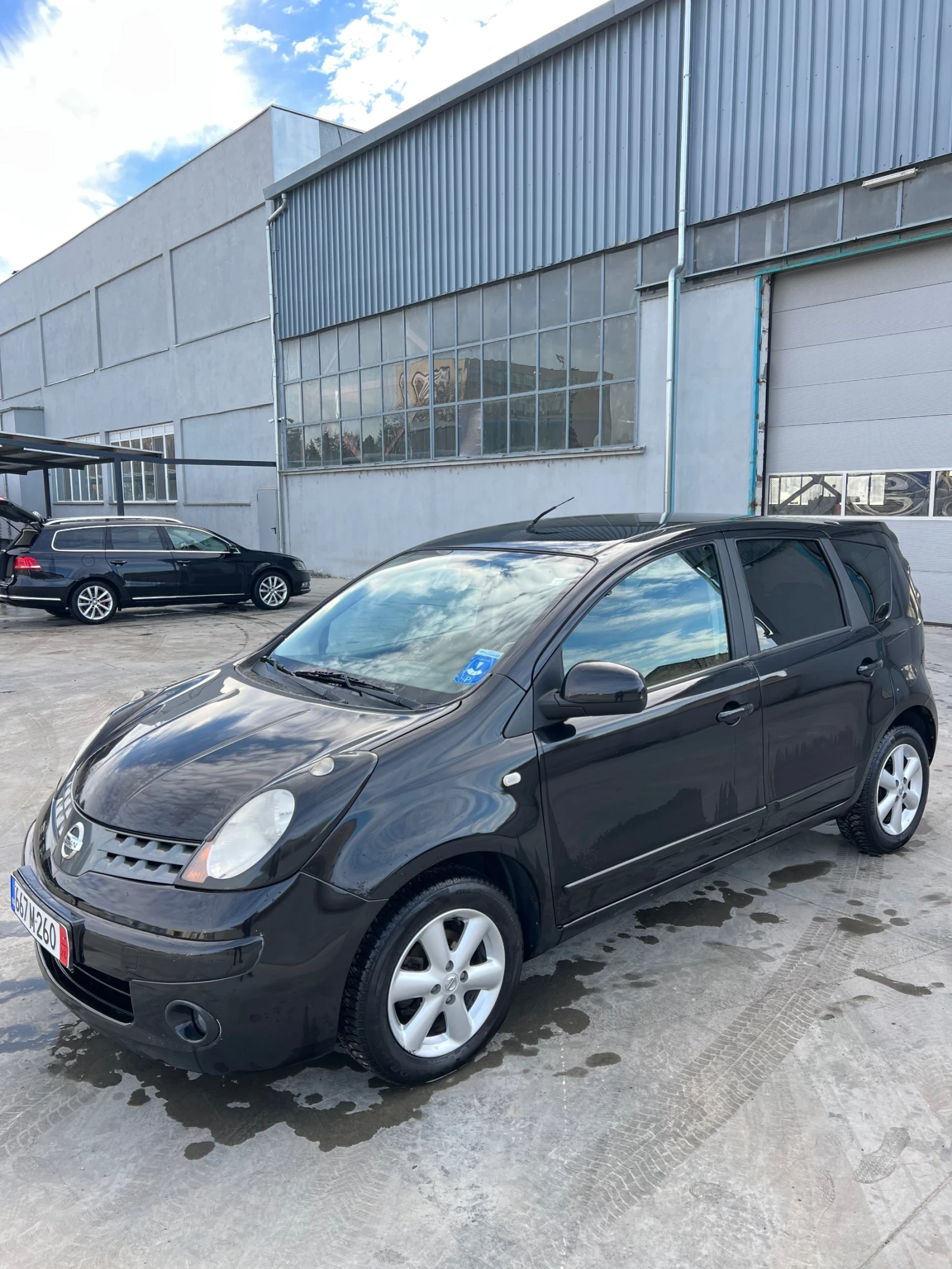Nissan Note 1.4 - изображение 2