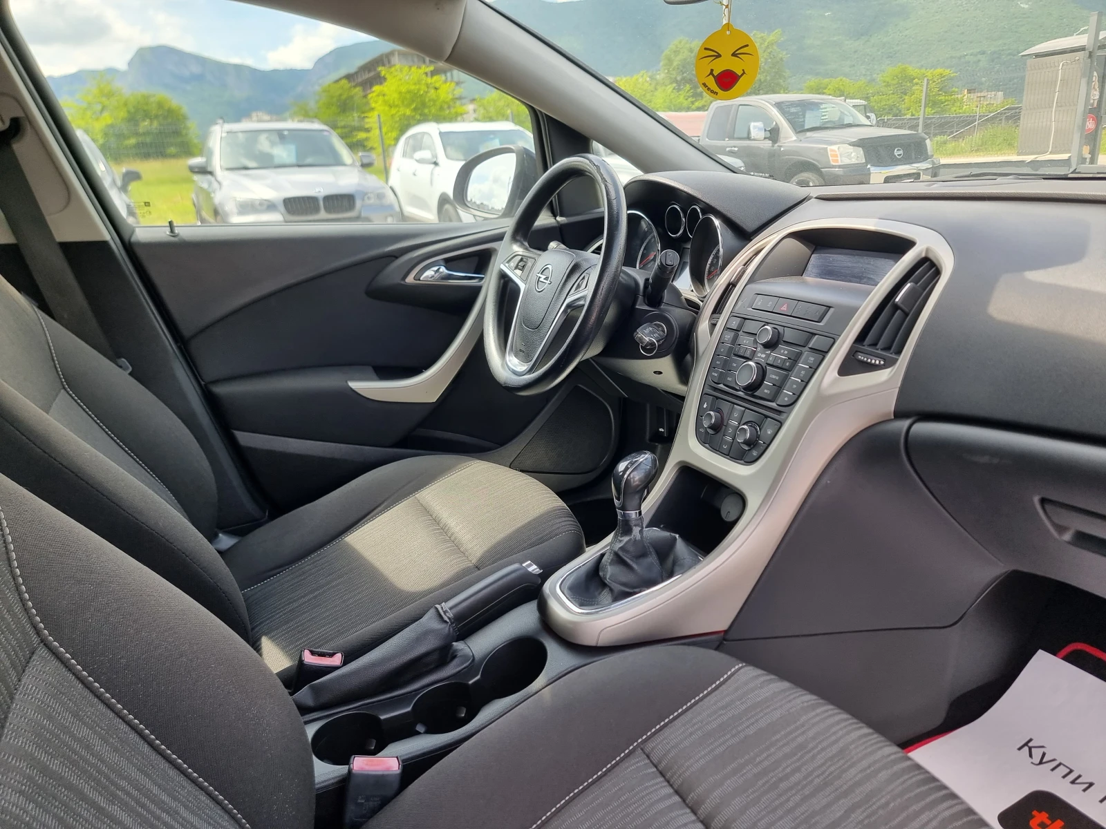 Opel Astra 1.7CTDI , снимка 15 - Автомобили и джипове - 49728617