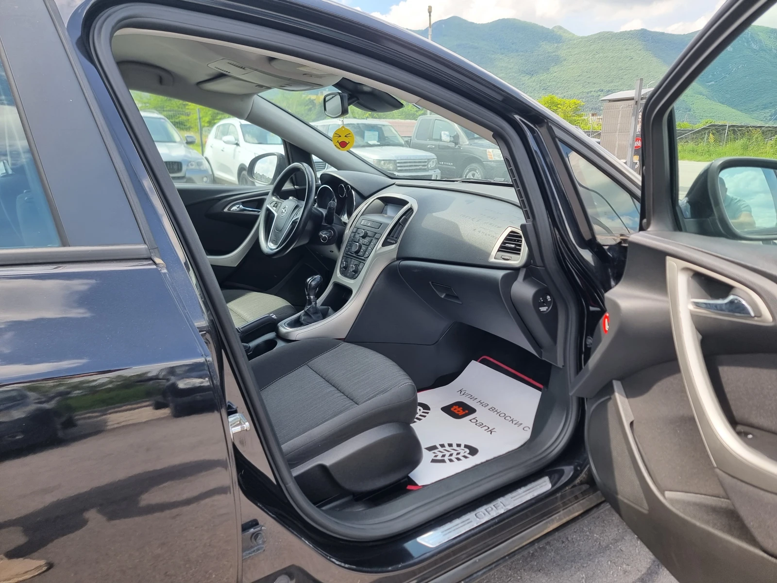 Opel Astra 1.7CTDI , снимка 14 - Автомобили и джипове - 49728617
