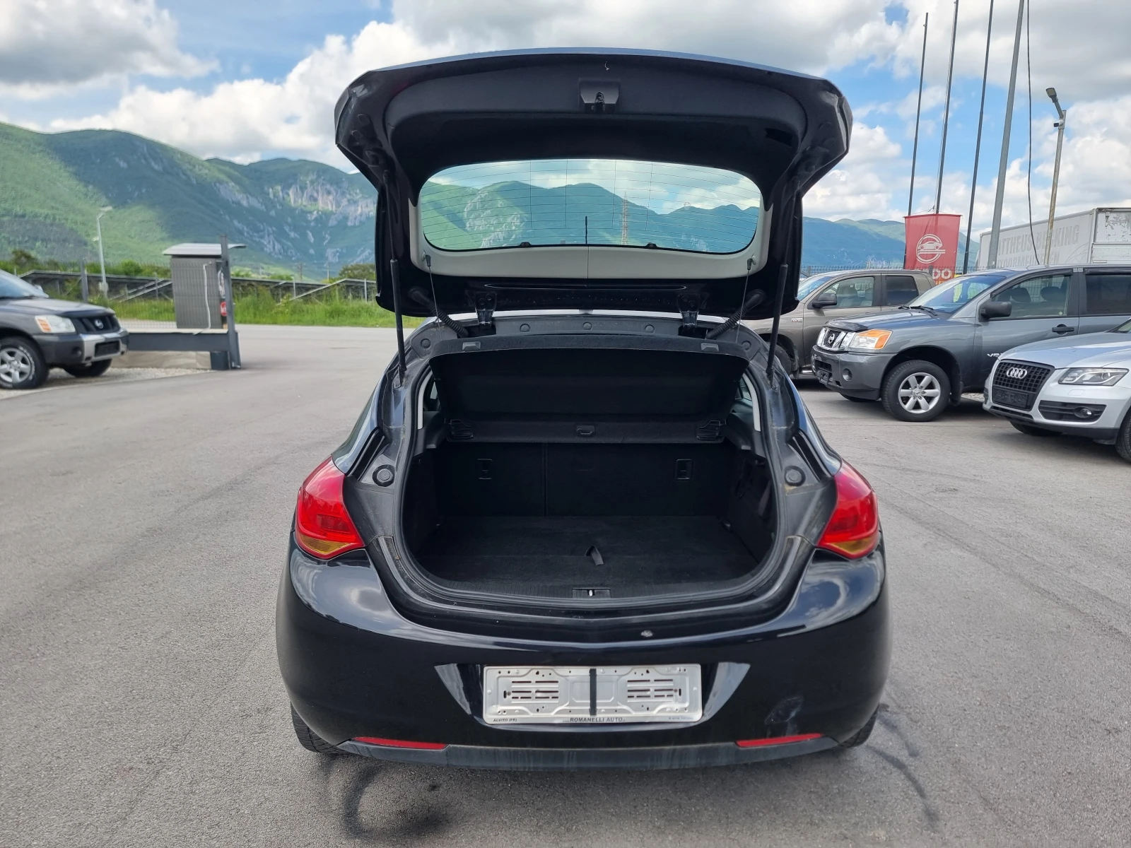 Opel Astra 1.7CTDI , снимка 12 - Автомобили и джипове - 49728617