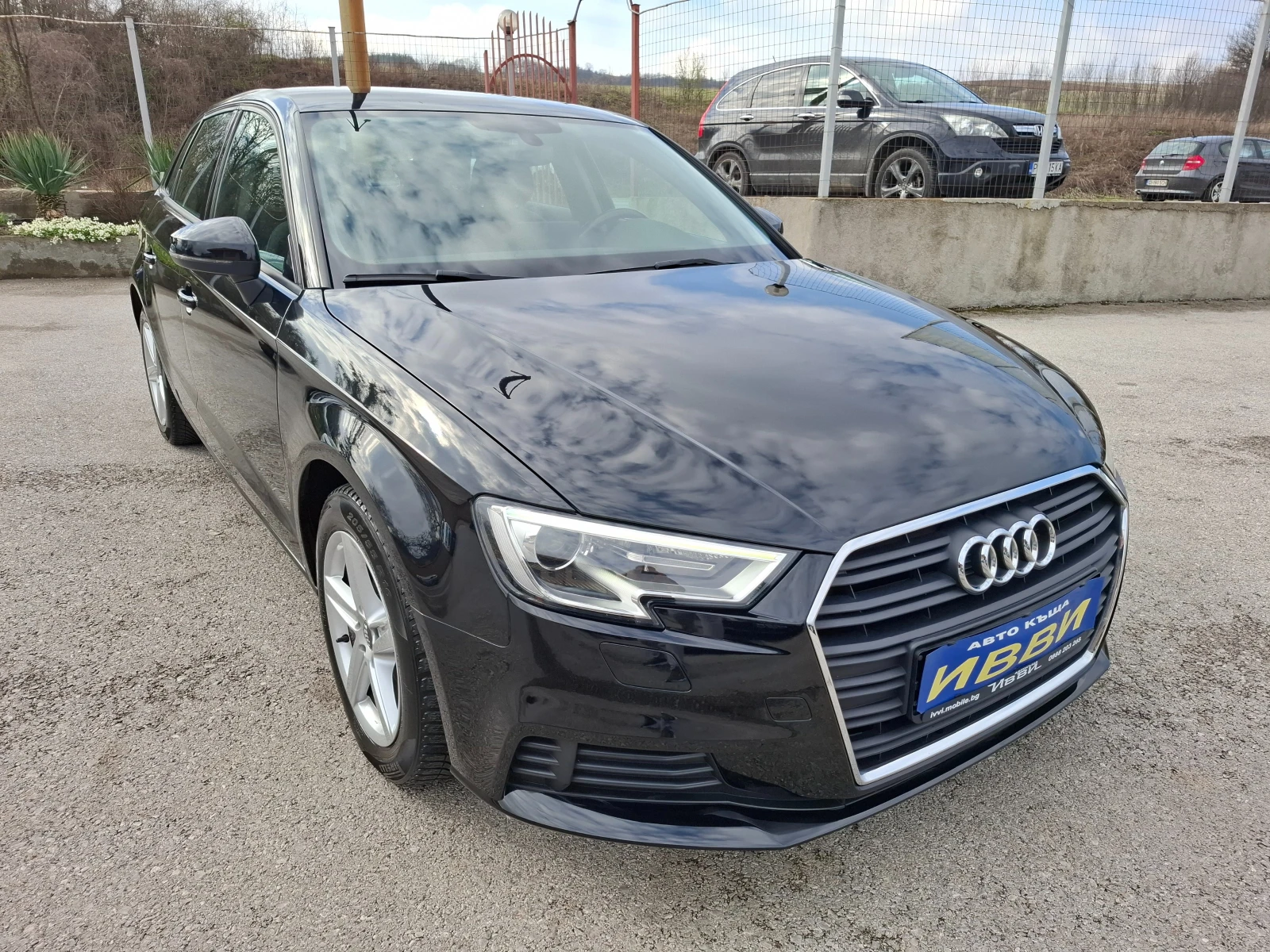 Audi A3 1.6TDI SPORTBACK  NAVI FACE LIFT - изображение 2