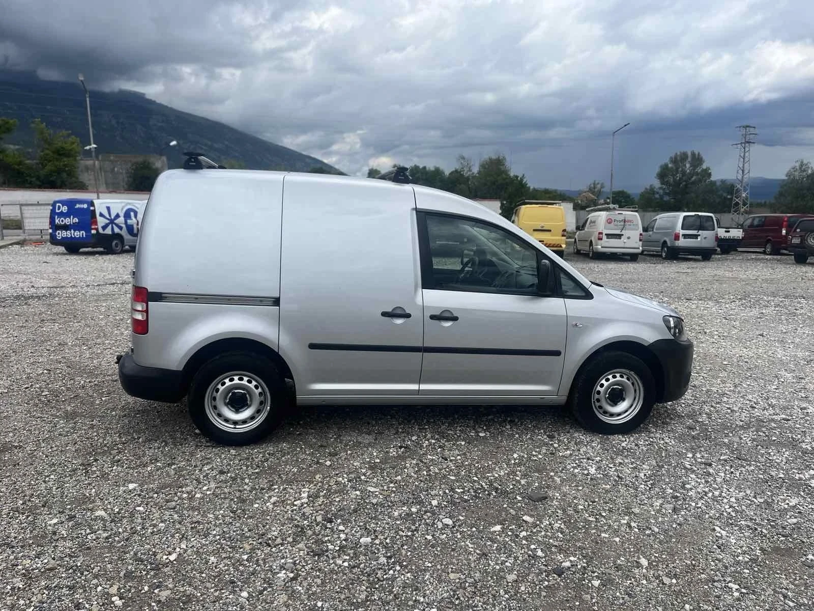 VW Caddy 1.6TDI!Топ!Клима!210хил.км! - изображение 5