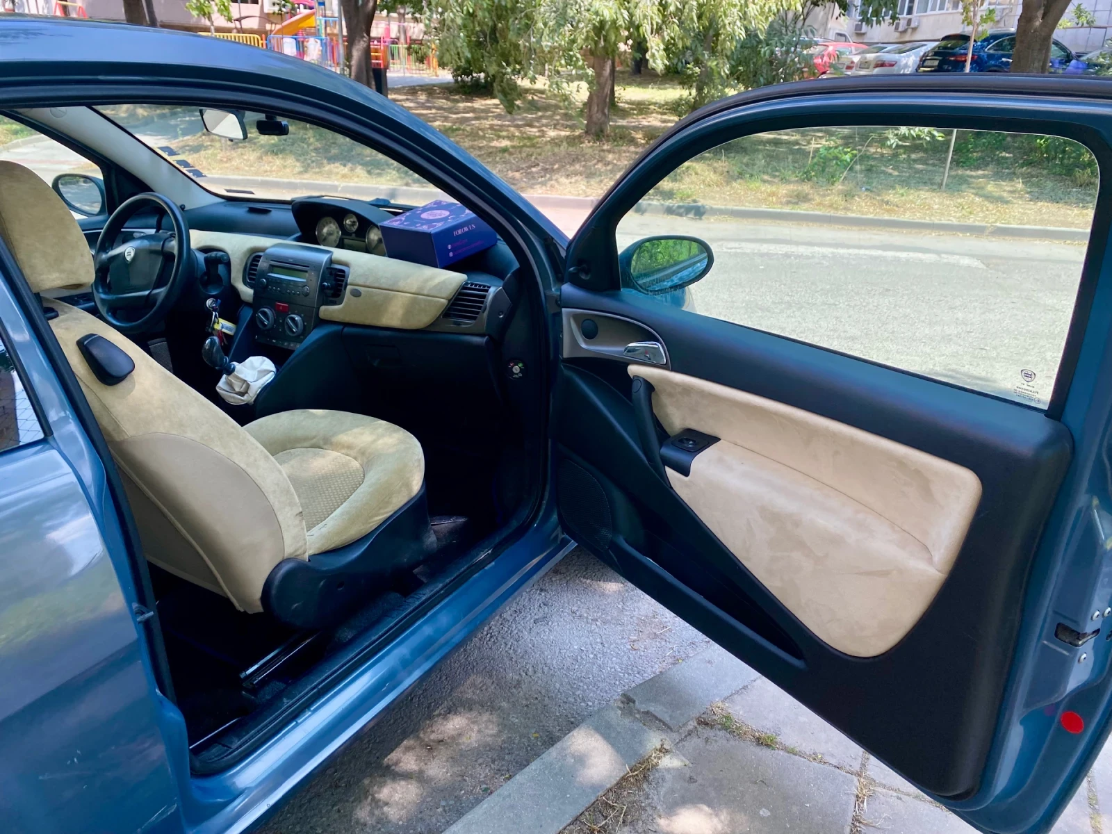 Lancia Ypsilon 1.4 16v - изображение 6