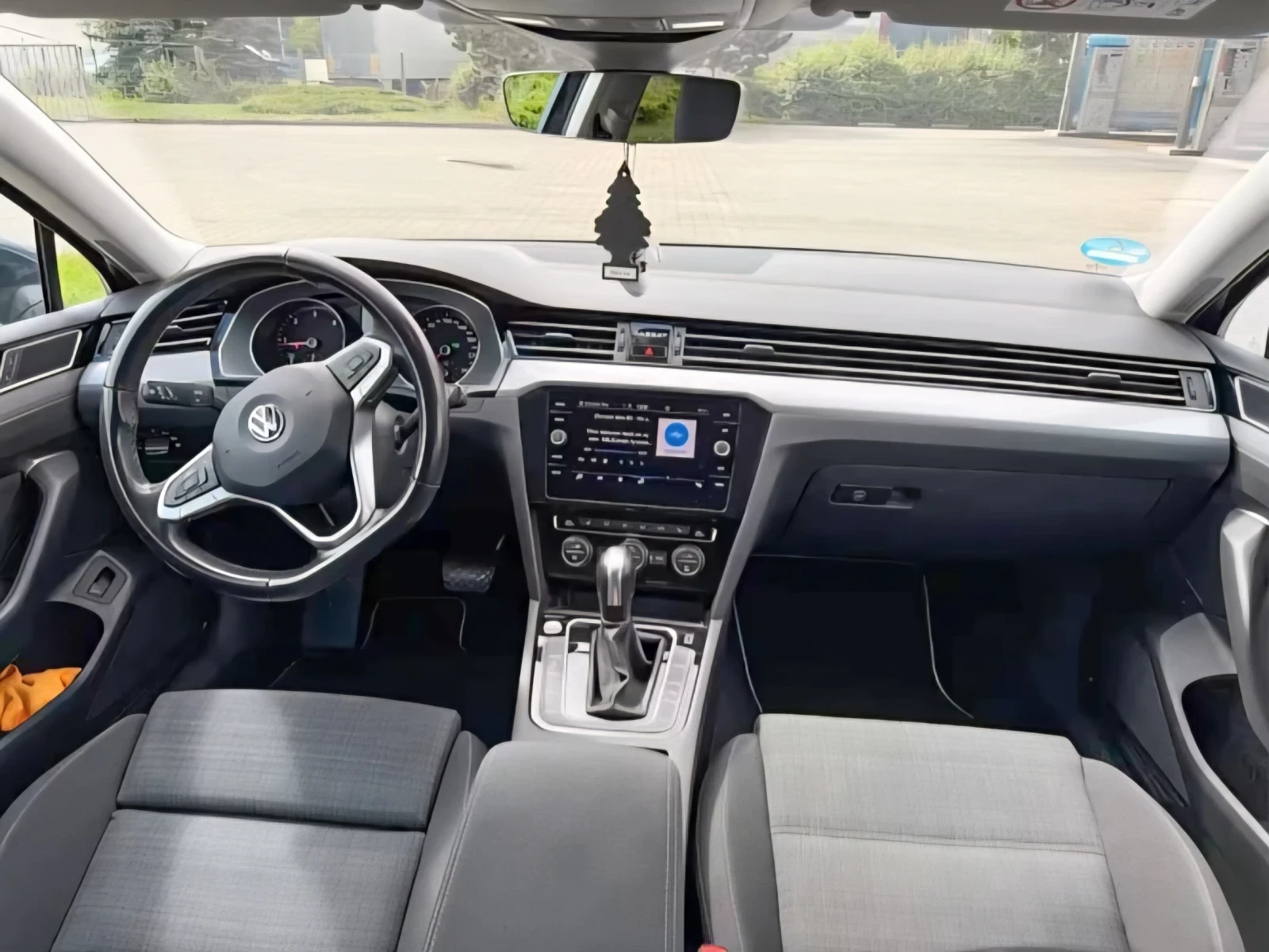 VW Passat Business 2.0 TDI 150 к.с. - изображение 10