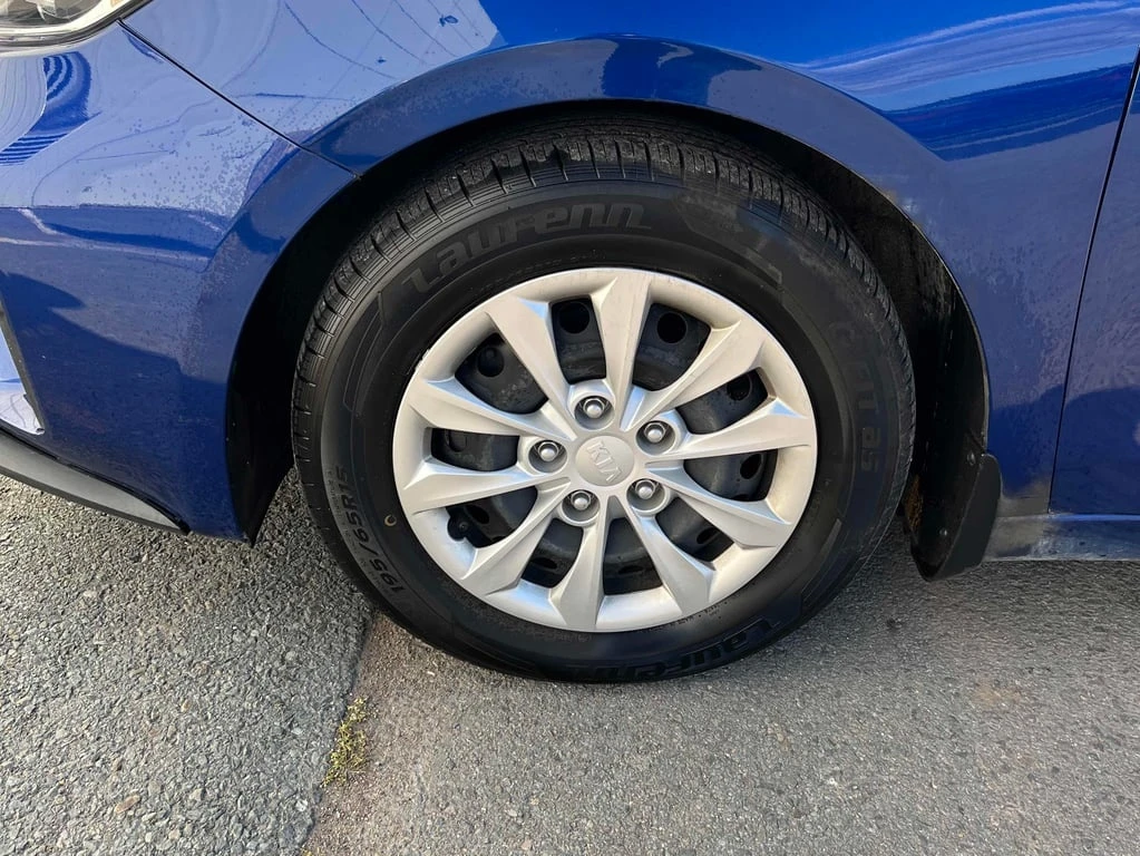 Kia Forte * LX * CARFAX *    | Mobile.bg   7