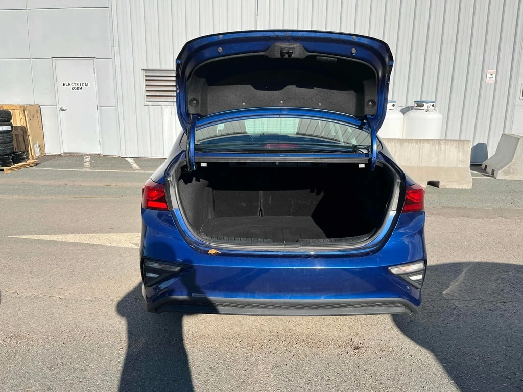 Kia Forte * LX * CARFAX *    | Mobile.bg   13