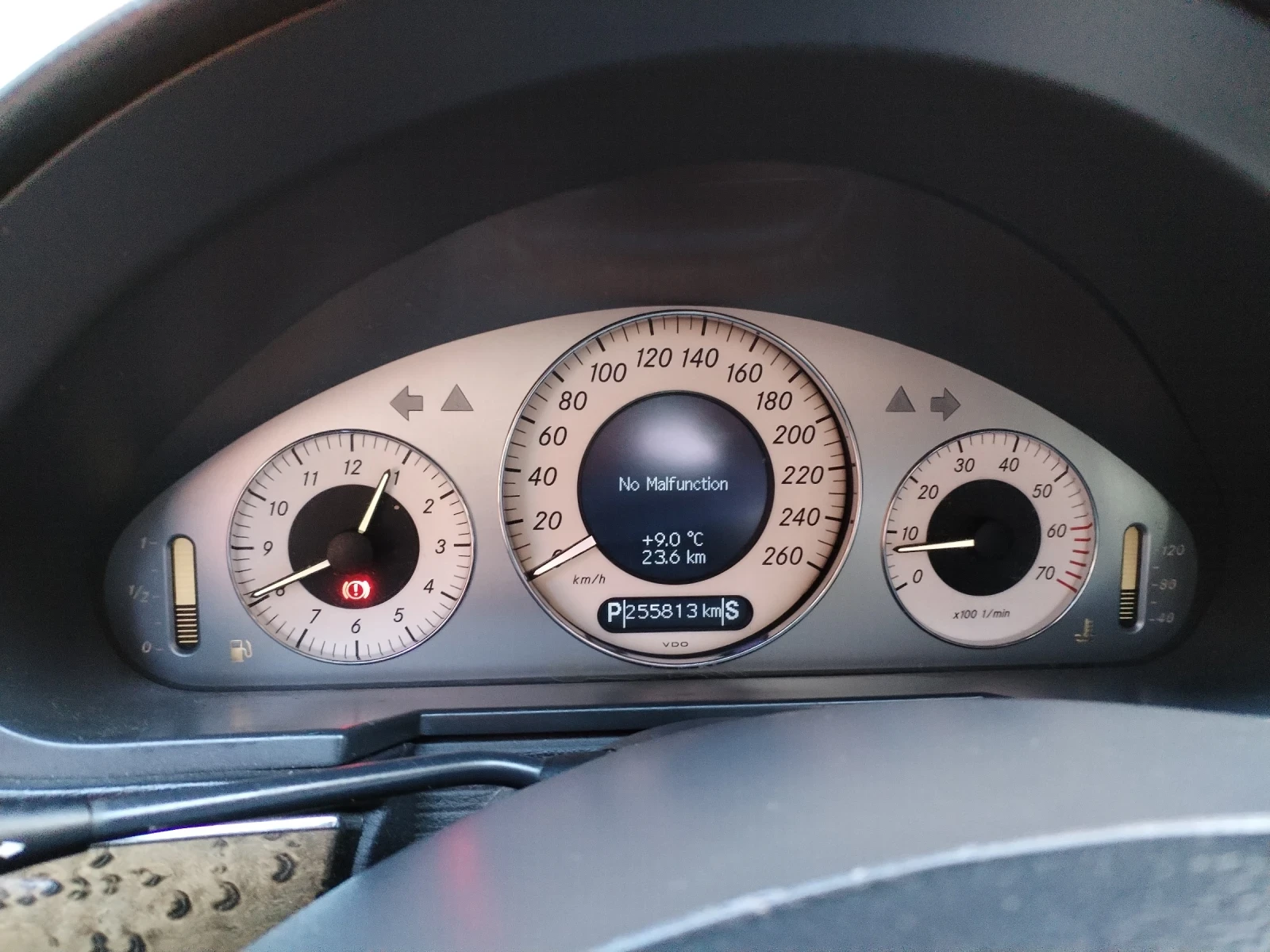 Mercedes-Benz E 320 E320 AMG  пакет Газ - изображение 10