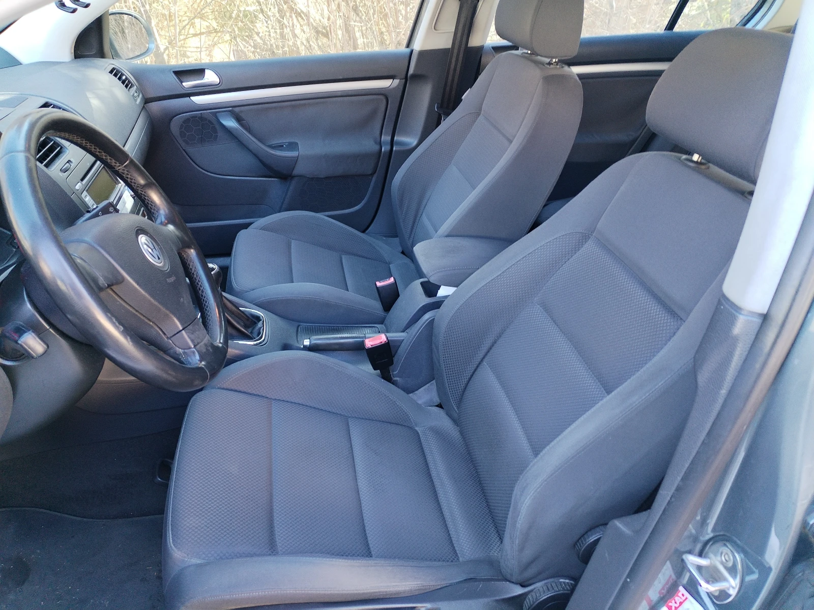 VW Golf ПЕРФЕКТЕН - изображение 8