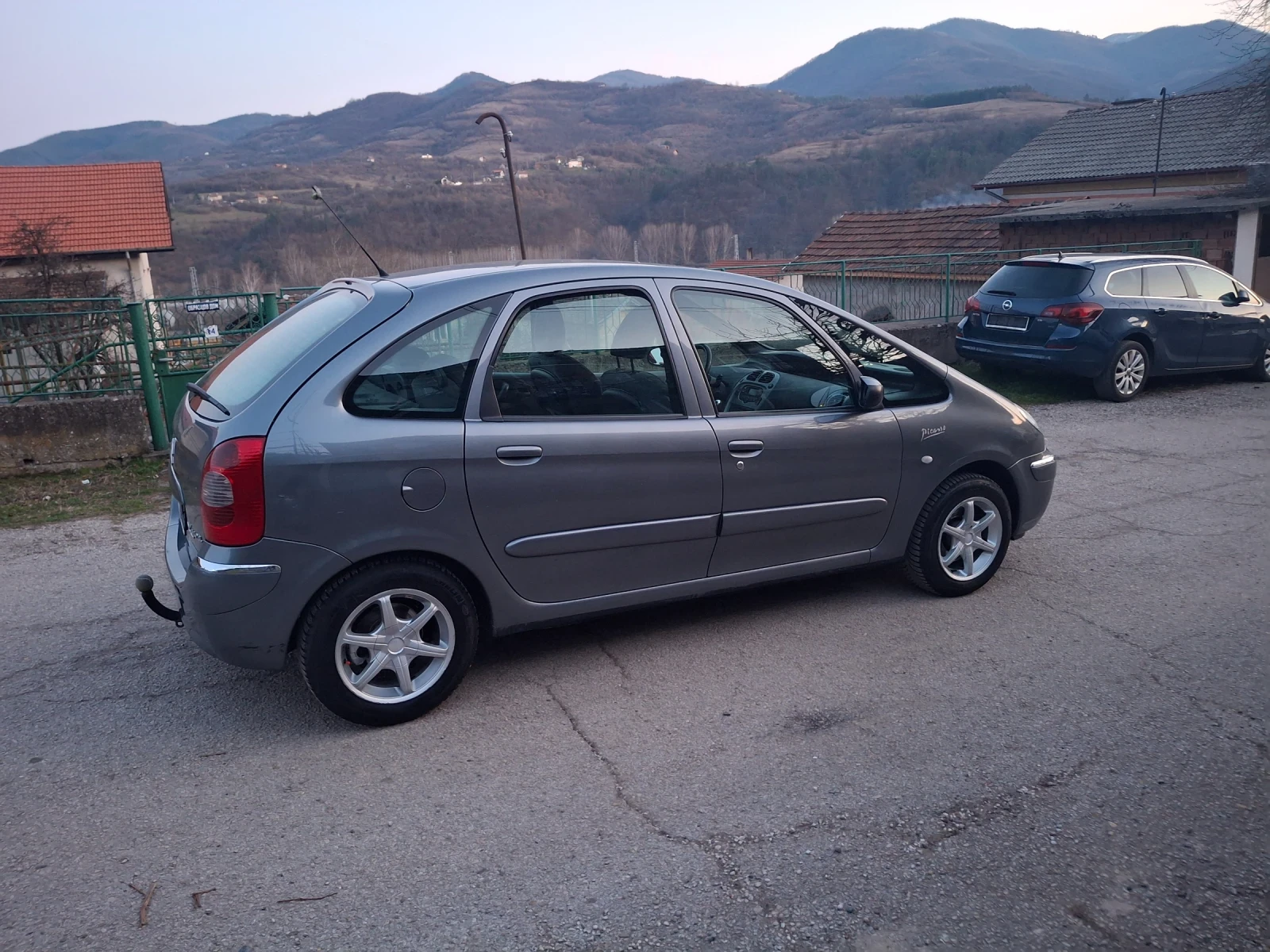 Citroen Xsara picasso 1.6hdi.Feis.klim.162000km, снимка 7 - Автомобили и джипове - 53830153