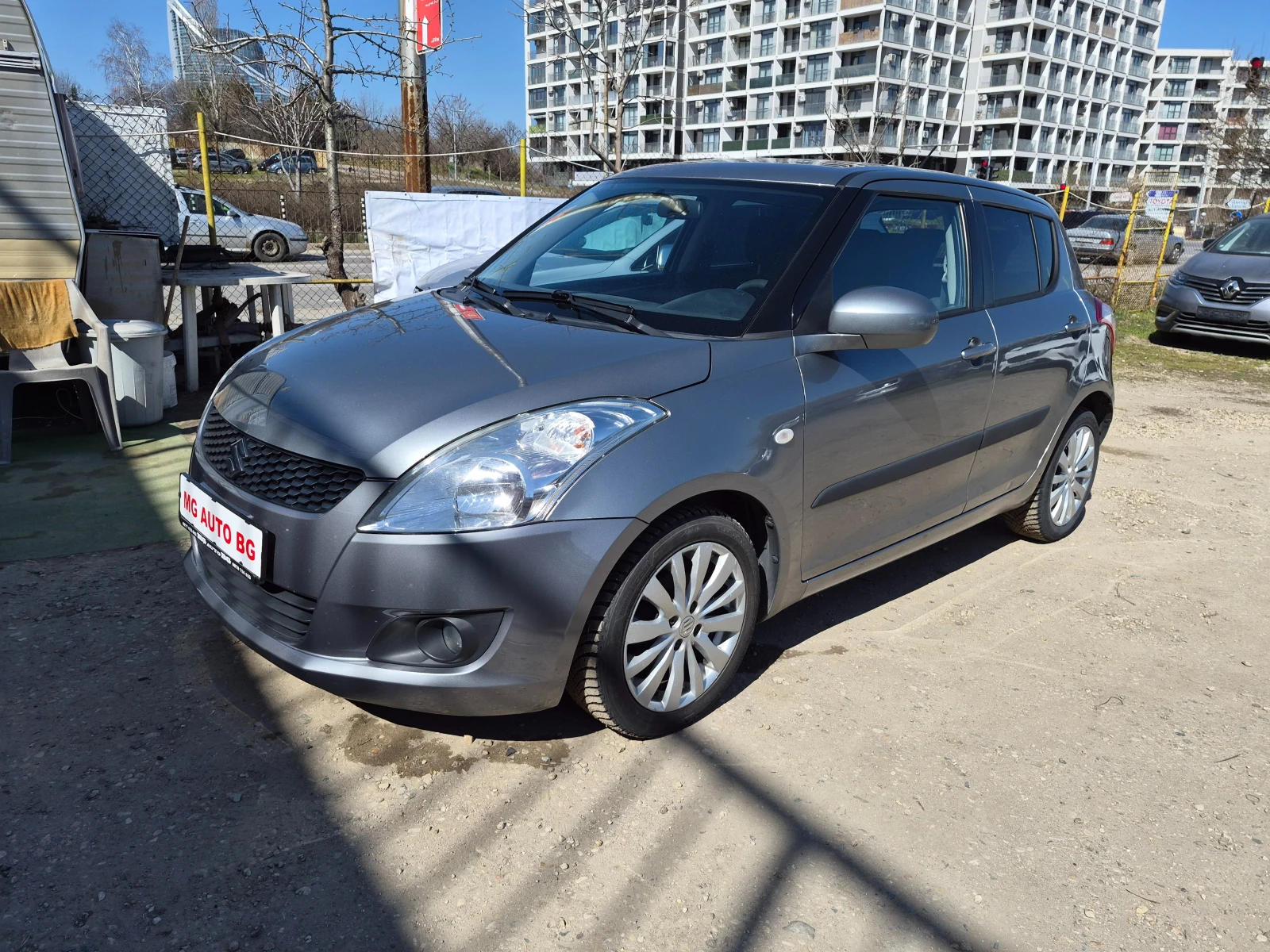 Suzuki Swift 1.2i УНИКАТ, снимка 3 - Автомобили и джипове - 53836169