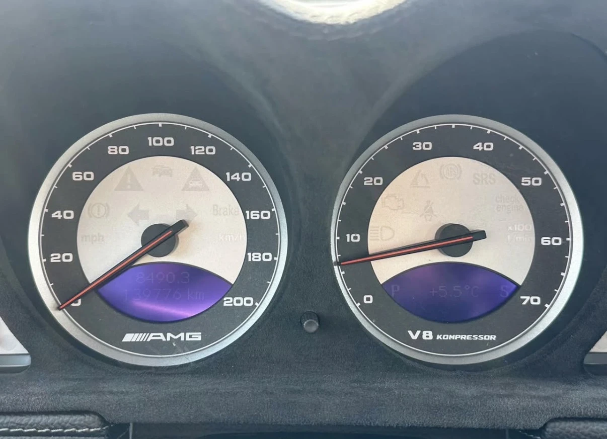 Mercedes-Benz SL 55 AMG Renntech * Сервизна История * Carfax * Авто Кредит, снимка 9 - Автомобили и джипове - 53981920