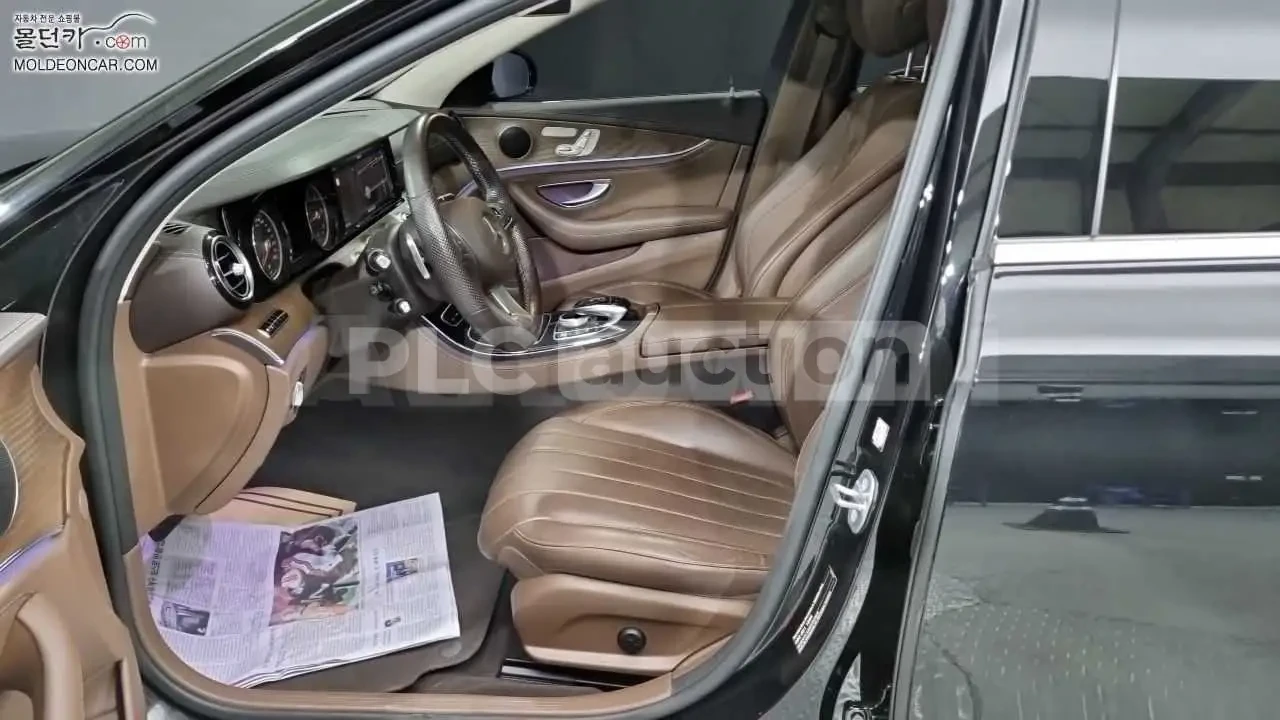 Mercedes-Benz E 220 ПОДГРЕВИ * ПАНО * АВТОКРЕДИТ БЕЗ ПЪРВОНАЧАЛНА * , снимка 9 - Автомобили и джипове - 54555026