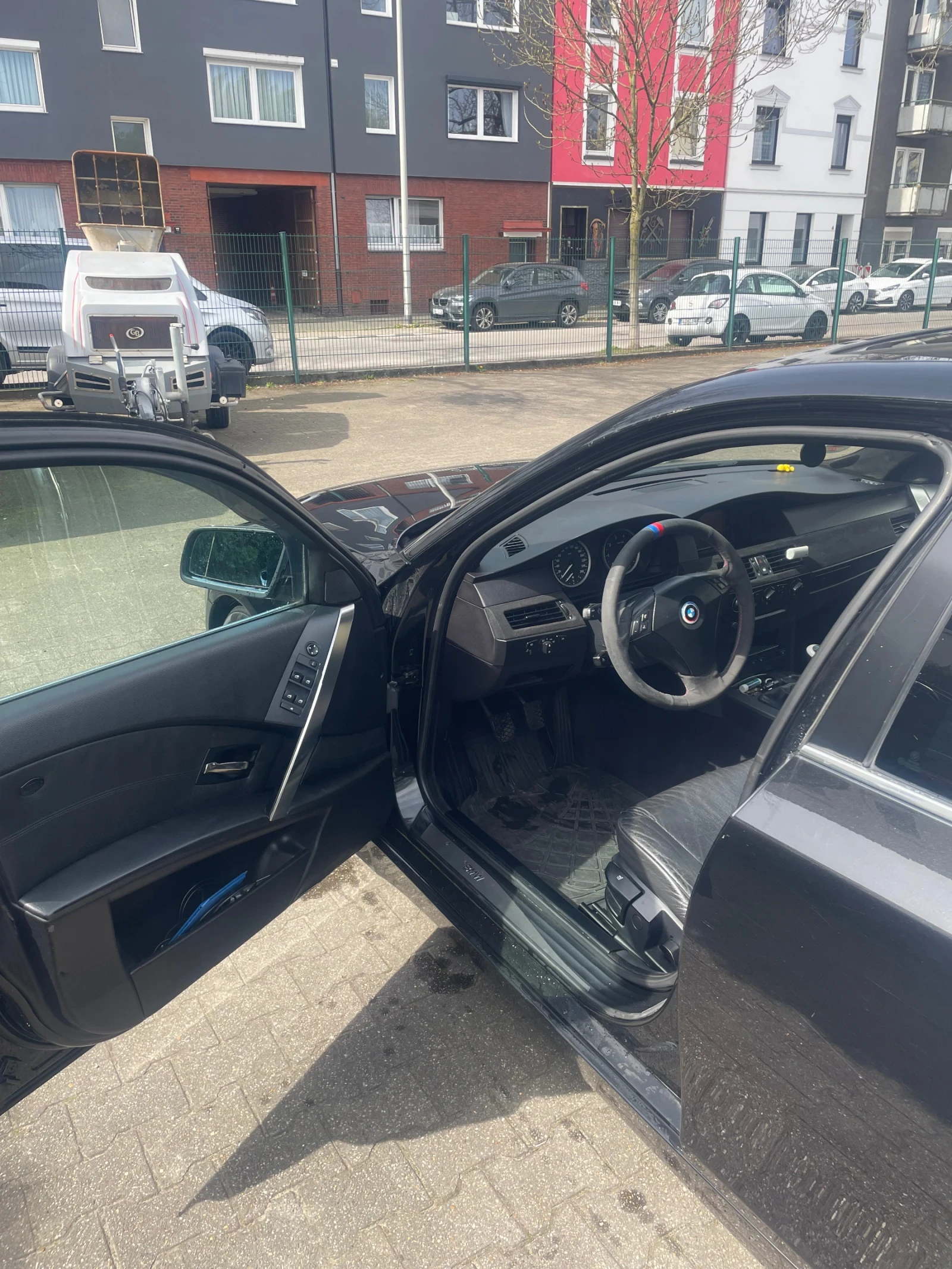 BMW 520, снимка 9 - Автомобили и джипове - 54651299