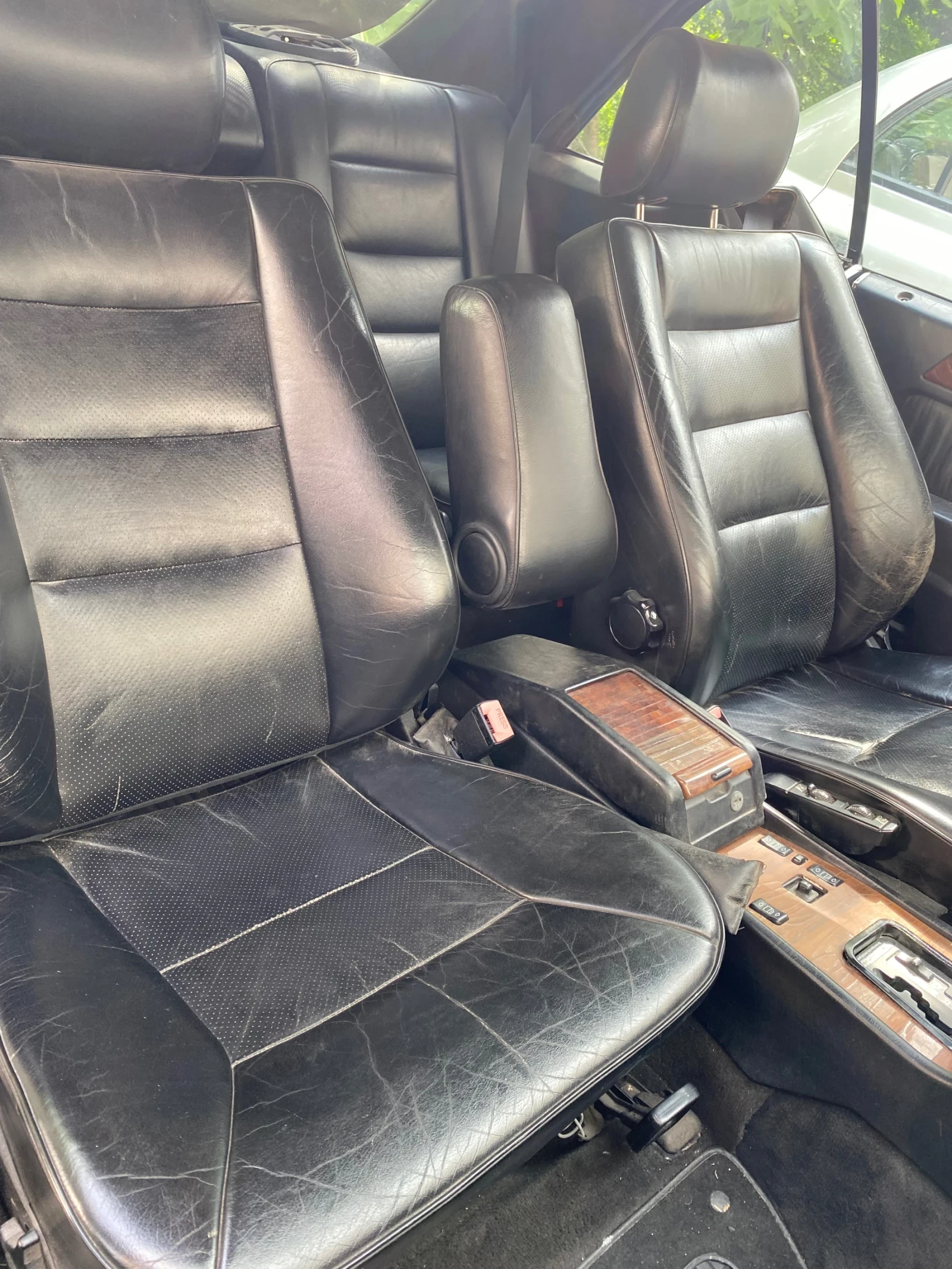 Mercedes-Benz 124 2.3, снимка 6 - Автомобили и джипове - 54775127