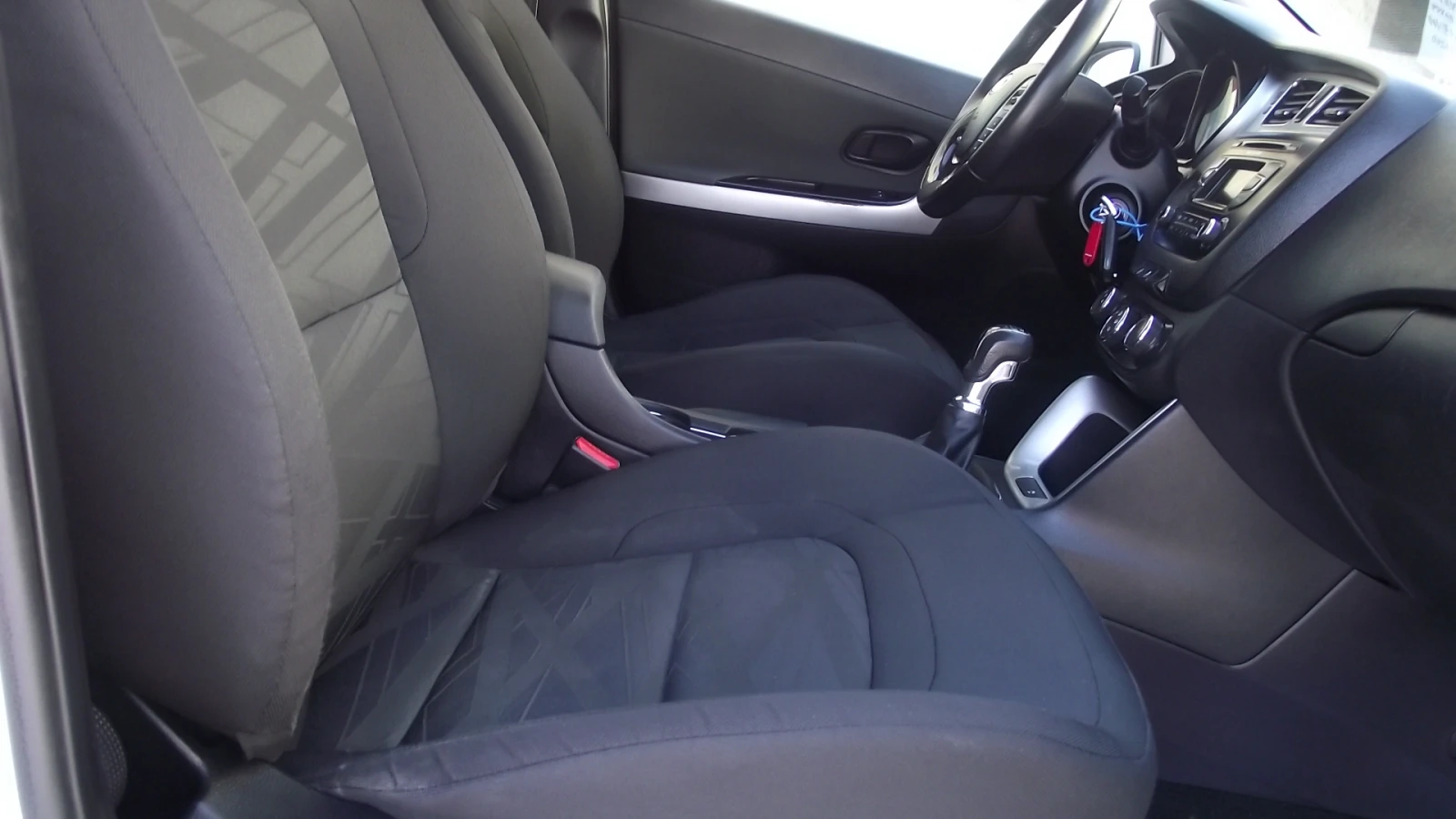 Kia Ceed 1.4.d.90.k.c.5.100 км.НОВА., снимка 14 - Автомобили и джипове - 55184483