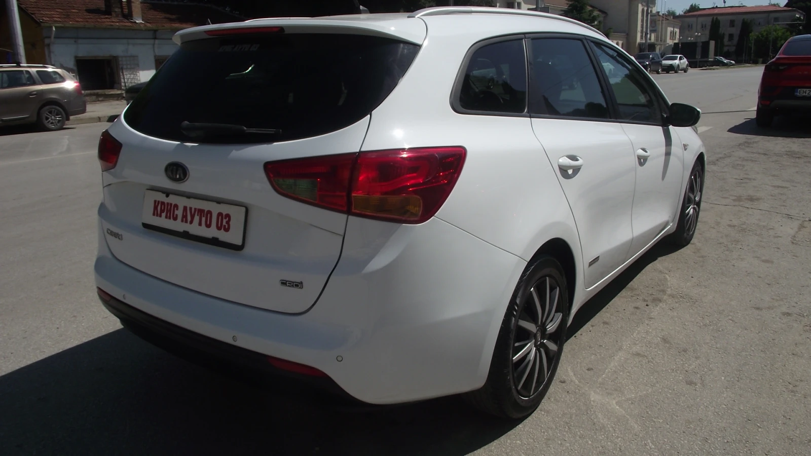 Kia Ceed 1.4.d.90.k.c.5.100 км.НОВА., снимка 3 - Автомобили и джипове - 55184483