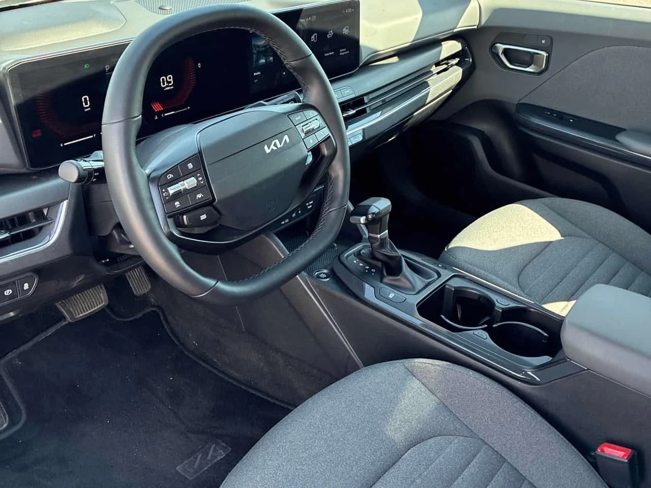 Kia K4 | АВТОКРЕДИТ БЕЗ ПЪРВОНАЧАЛНА ВНОСКА | , снимка 5 - Автомобили и джипове - 55284427