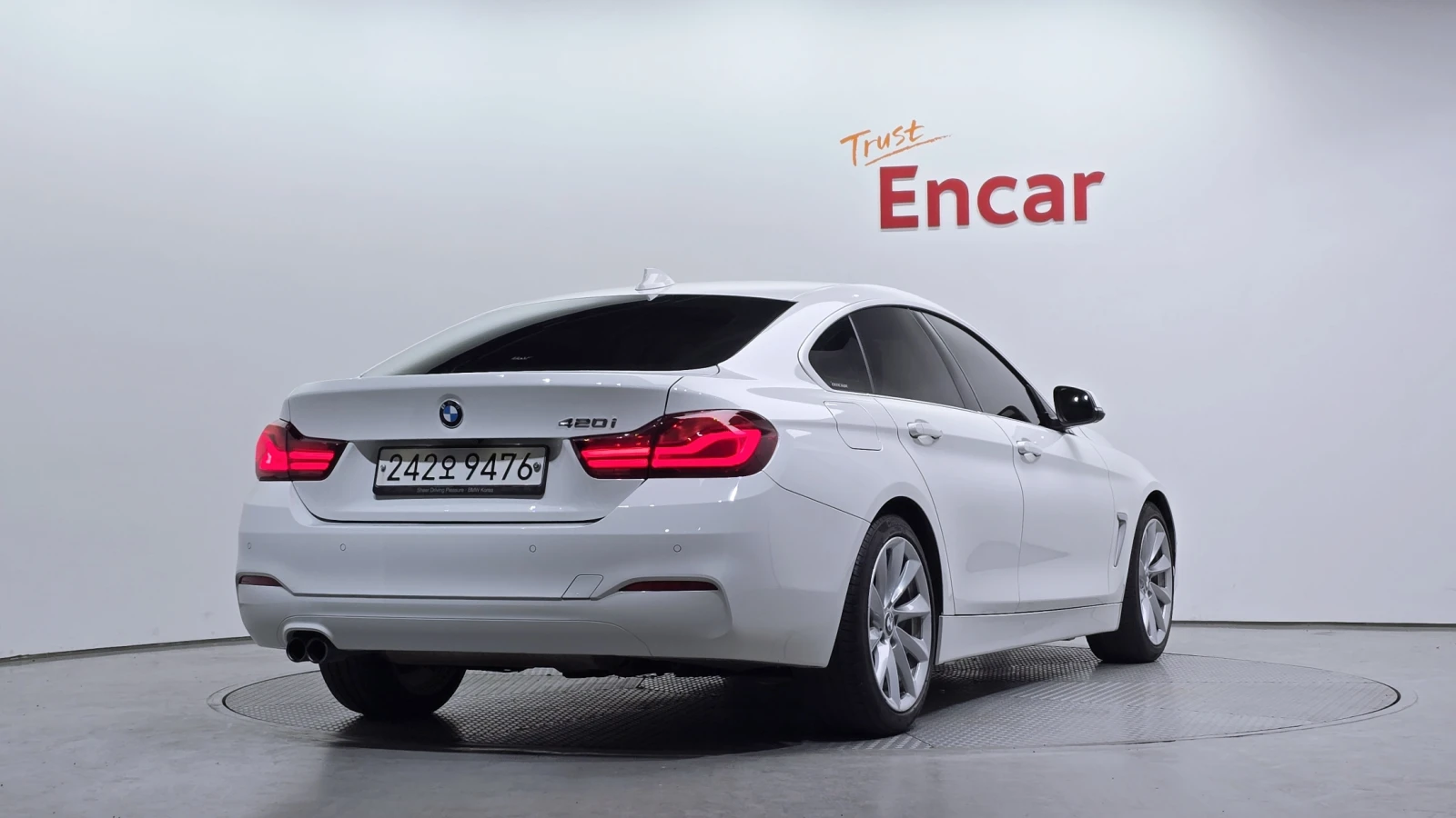 BMW 420 360* ЕЛ. БАГАЖНИК* HUD* ЛЮК* КРАЙНА ЦЕНА, снимка 2 - Автомобили и джипове - 55336553