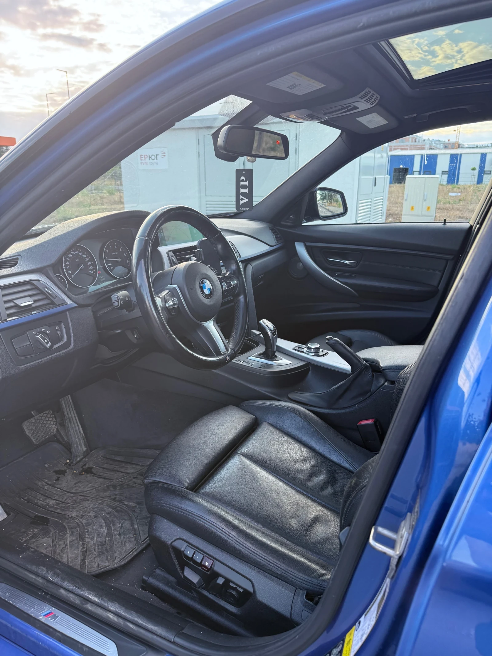BMW 335 Xdrive, снимка 8 - Автомобили и джипове - 55375009