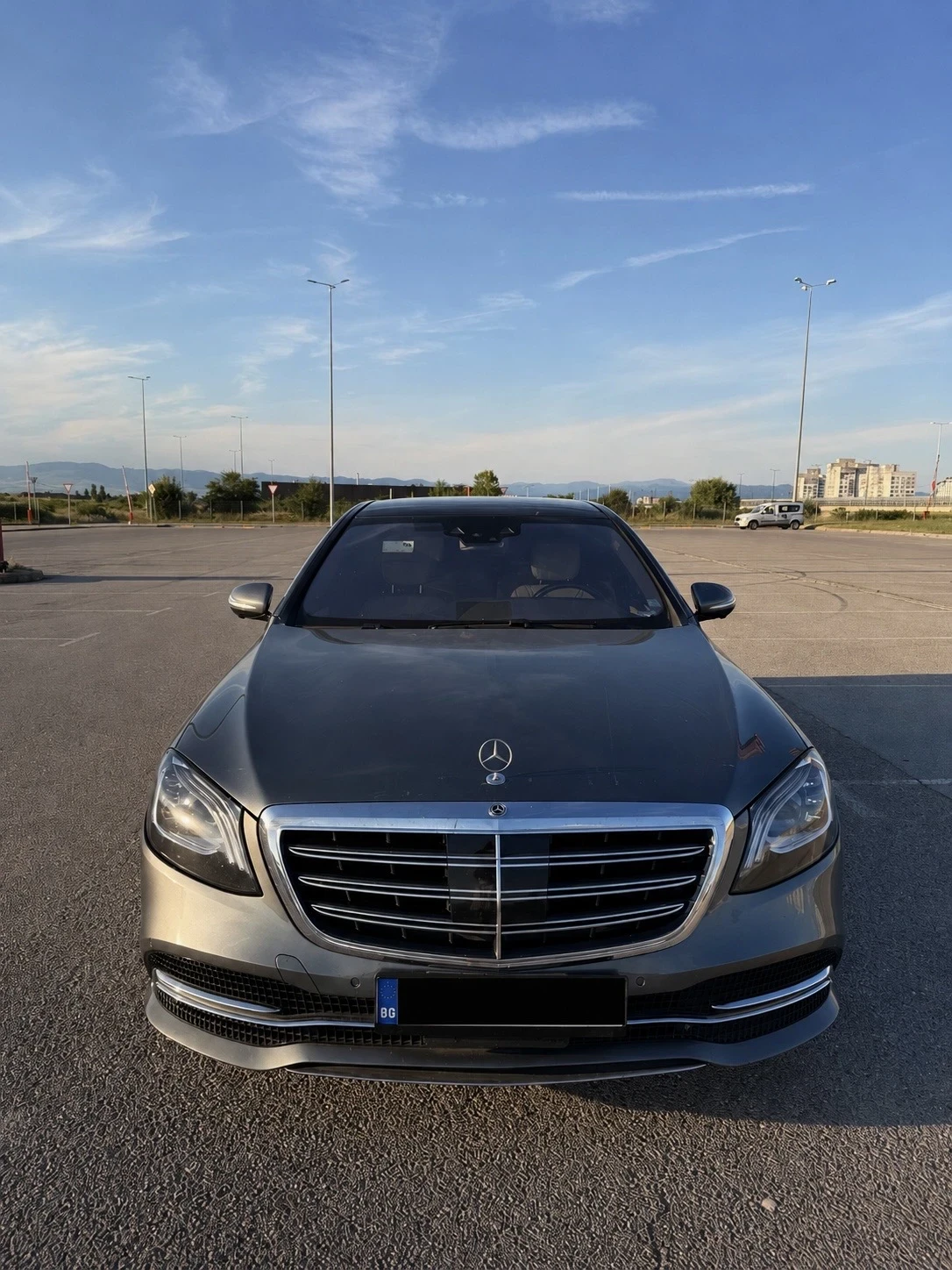 Mercedes-Benz S 560