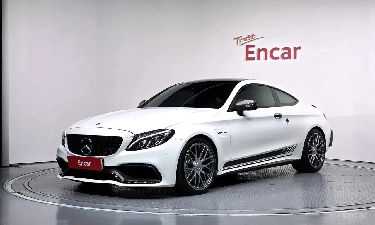 Mercedes-Benz C 63 AMG / COUPE / ФИКСИРАНА ЦЕНА ДО БГ С ВСИЧКИ ТАКСИ /