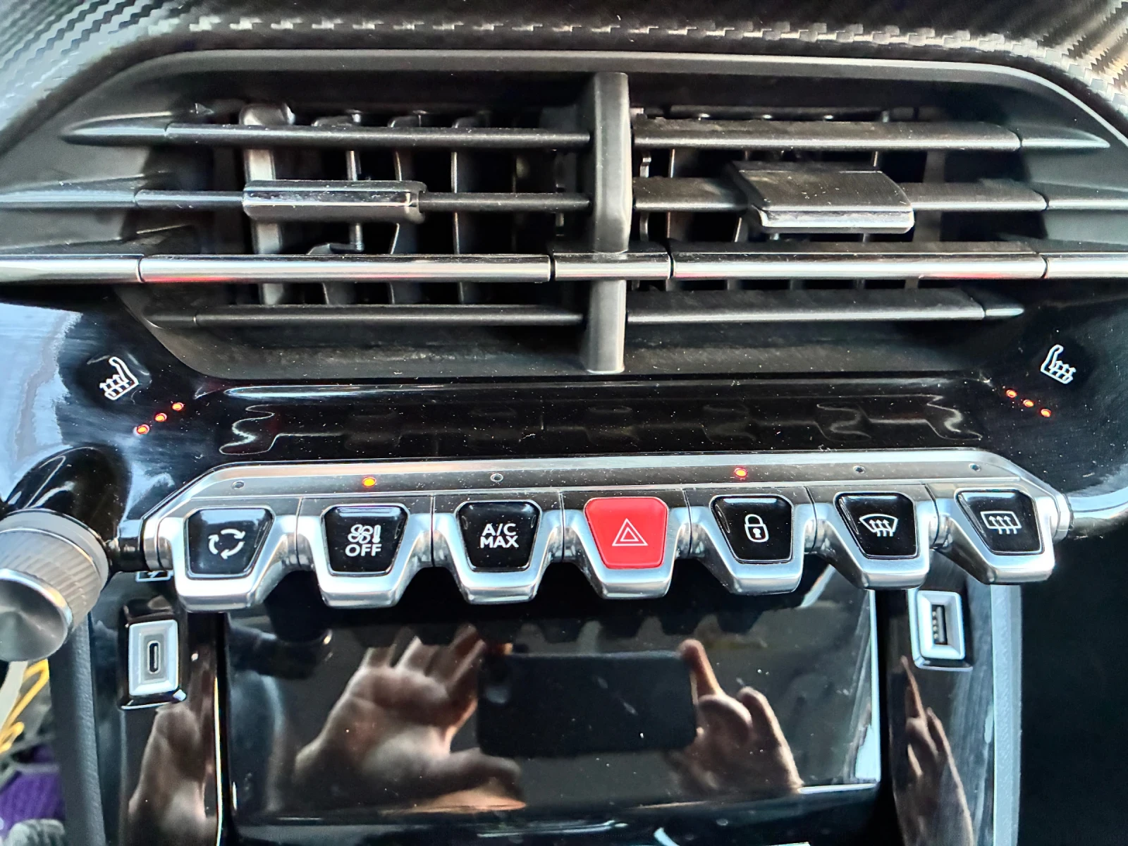 Peugeot 208 | Mobile.bg � ����������� 10